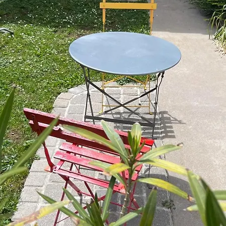 Jardin Parking -havre De Gentilly- Zenith Appartement